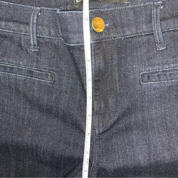 Express Slim Flare Mid Rise Size 8R - Picture 8 of 10